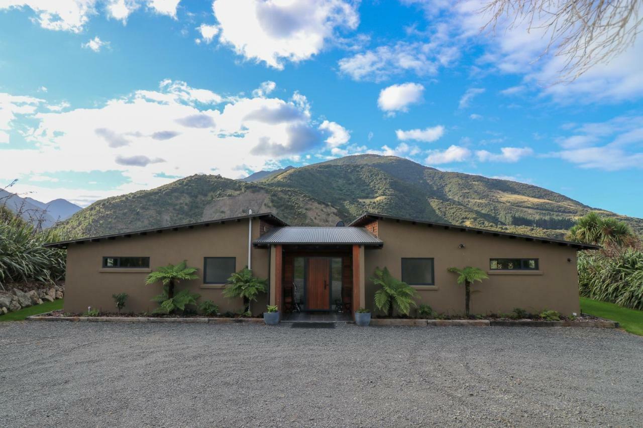 Glencree Luxury Chalets Kaikoura Exterior photo